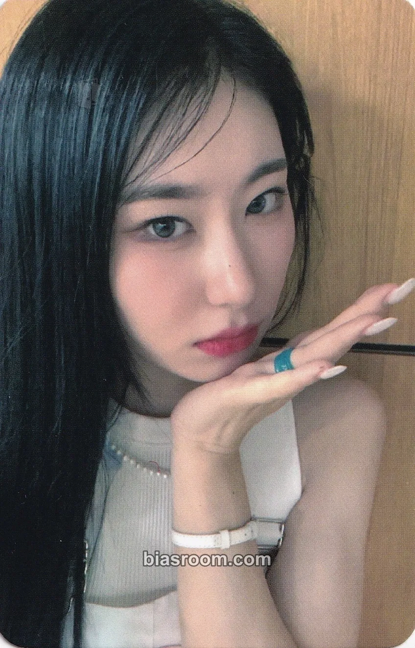 Chaeryeong KILL MY DOUBT Photocard - ITZY - ITZY K-pop photocard