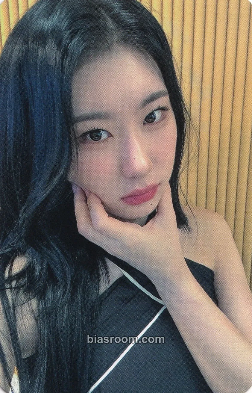 Chaeryeong KILL MY DOUBT Photocard - ITZY - ITZY K-pop photocard