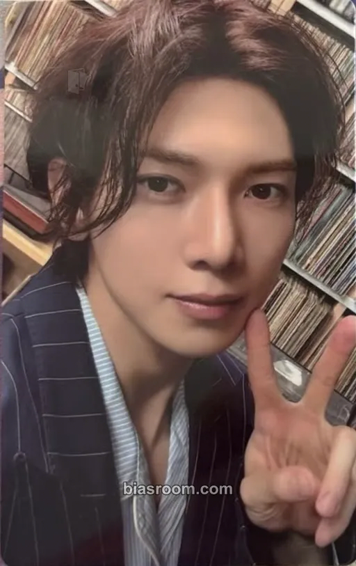 Yeosang ATEEZ Cover - Billboard Artist Sanctuary: Silence to Storm Photocard - ATEEZ - ATEEZ K-pop photocard