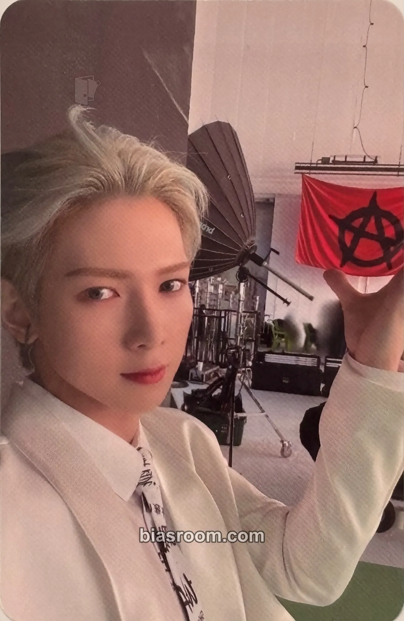 Yeosang THE WORLD EP.1 : MOVEMENT Photocard - ATEEZ - ATEEZ K-pop photocard