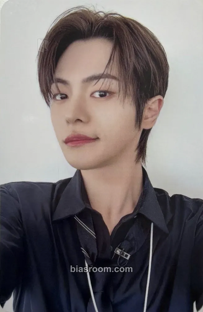 Leo EUPHORIA Photocard - ALPHA DRIVE ONE - ALPHA DRIVE ONE K-pop photocard