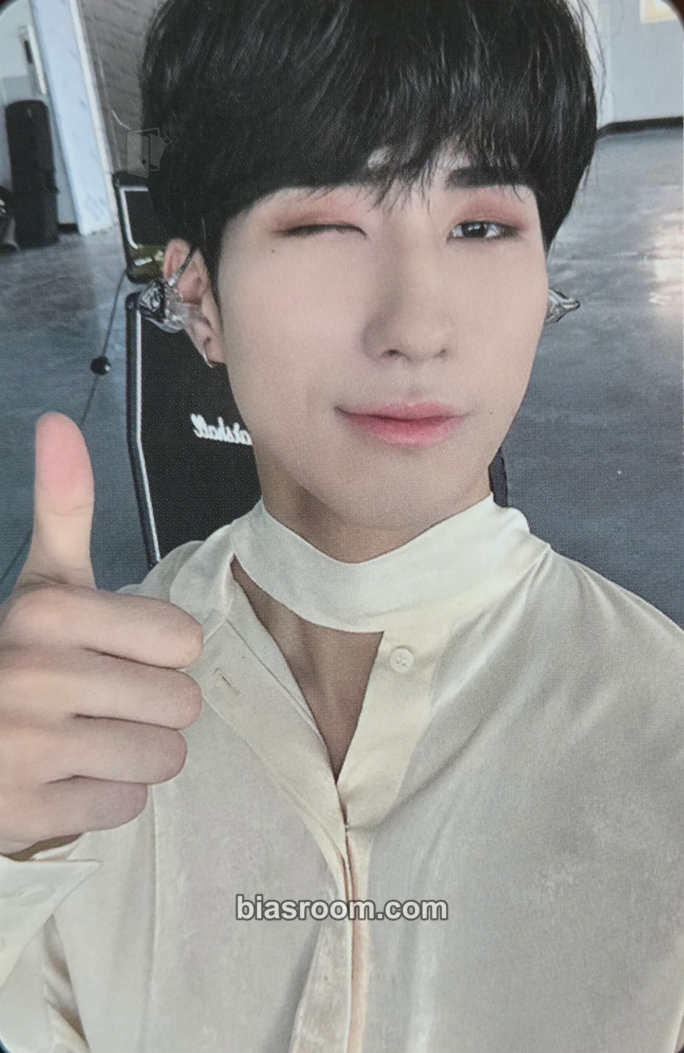 Harin STUDIO WE: Recording 3 Photocard - ONEWE - ONEWE K-pop photocard