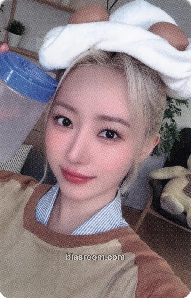 SuA Playlist #You are you Photocard - Dreamcatcher - Dreamcatcher K-pop photocard