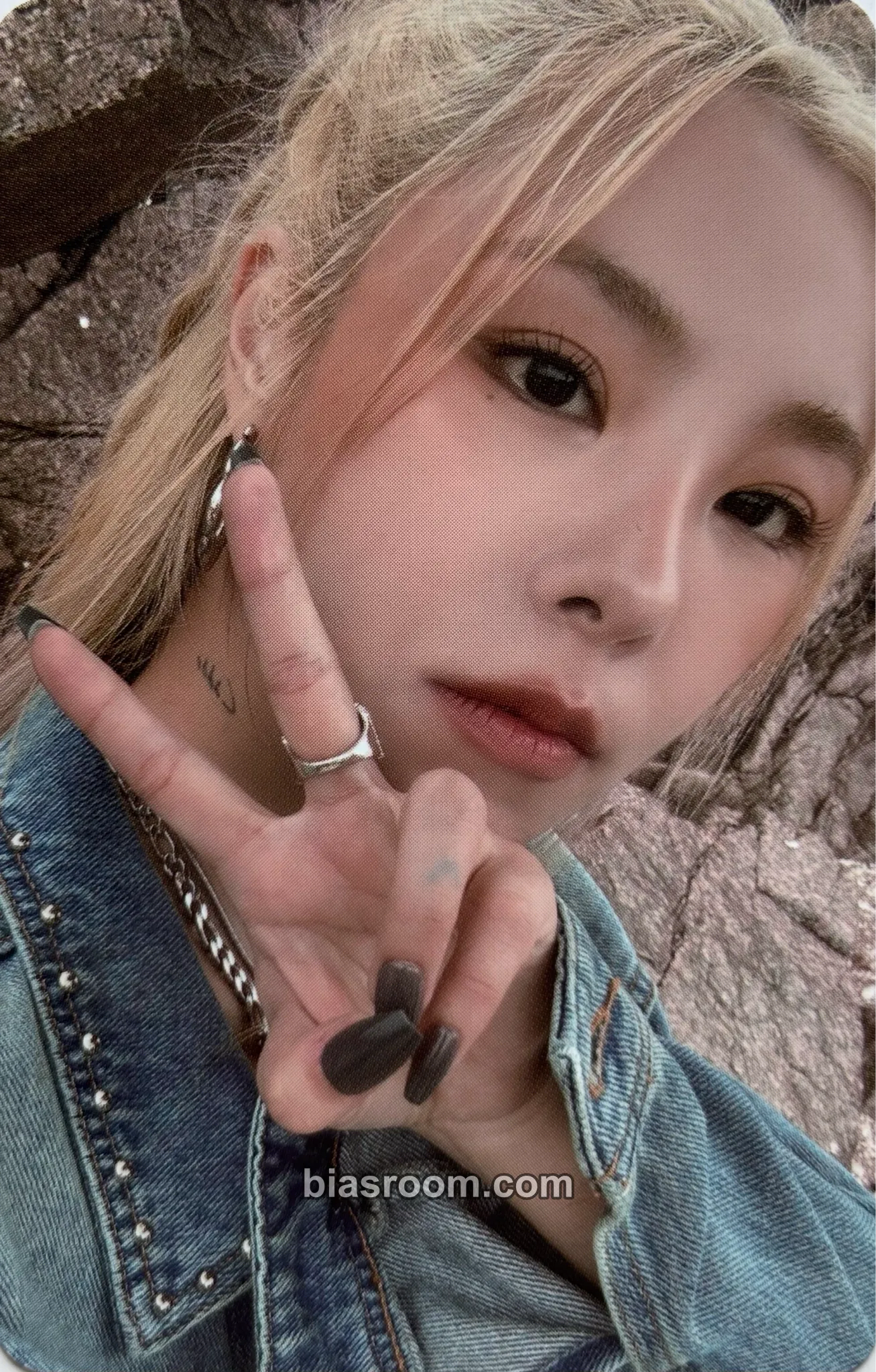 Wheein In the Mood Photocard - MAMAMOO - MAMAMOO K-pop photocard