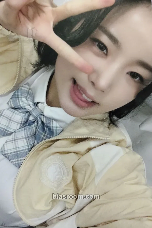 Sunhye COLD Photocard - Young Posse - Young Posse K-pop photocard