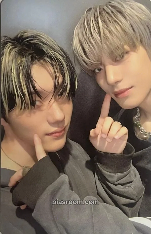 blackout Photocard - CLOSE YOUR EYES - CLOSE YOUR EYES K-pop photocard