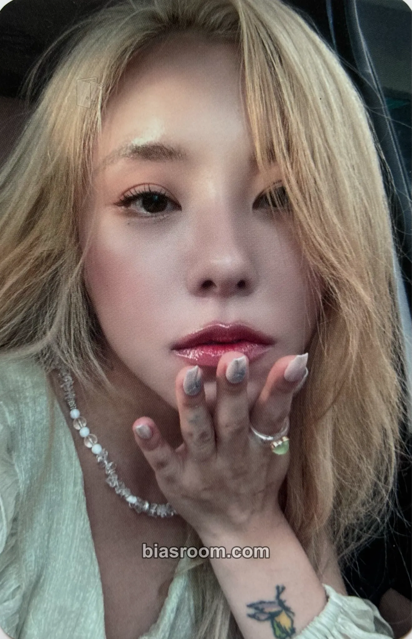 Wheein In the Mood Photocard - MAMAMOO - MAMAMOO K-pop photocard