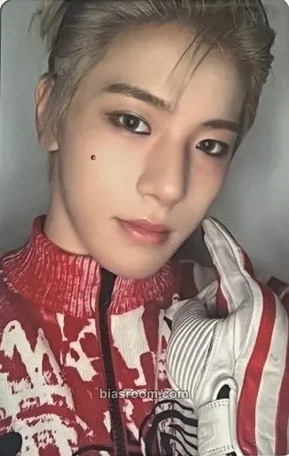 Song Seungho blackout Photocard - CLOSE YOUR EYES - CLOSE YOUR EYES K-pop photocard