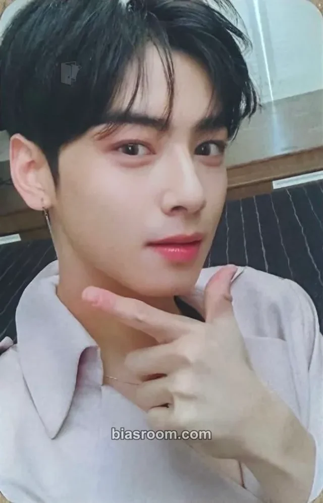 ASTRO - Cha Eunwoo - All Light Album album photocard white version version 4