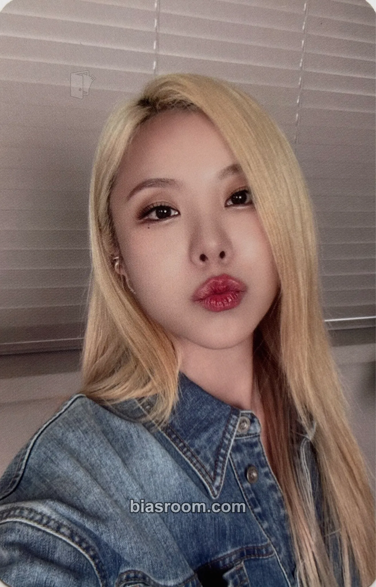 Wheein In the Mood Photocard - MAMAMOO - MAMAMOO K-pop photocard