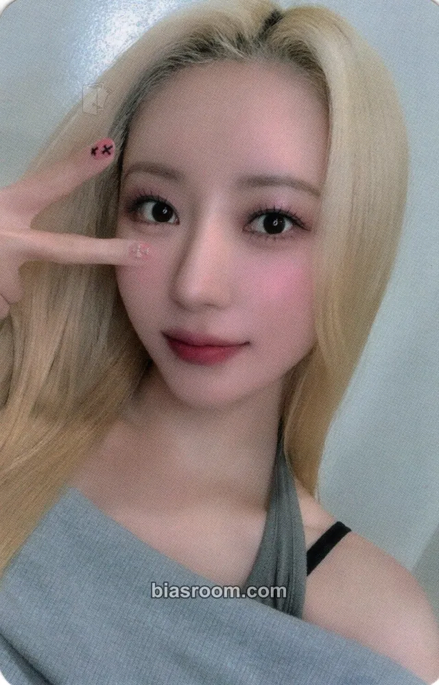 SuA Playlist #You are you Photocard - Dreamcatcher - Dreamcatcher K-pop photocard