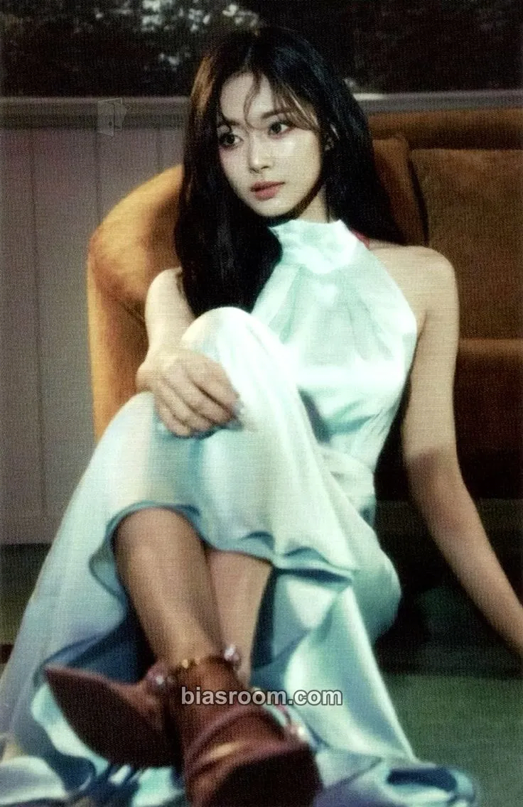 Tzuyu abouTZU Photocard - TWICE - TWICE K-pop photocard