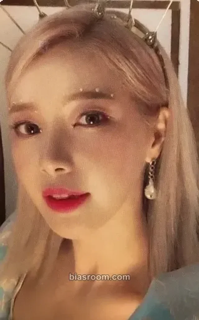 MAMAMOO - Solar - reality in BLACK Album broadcast