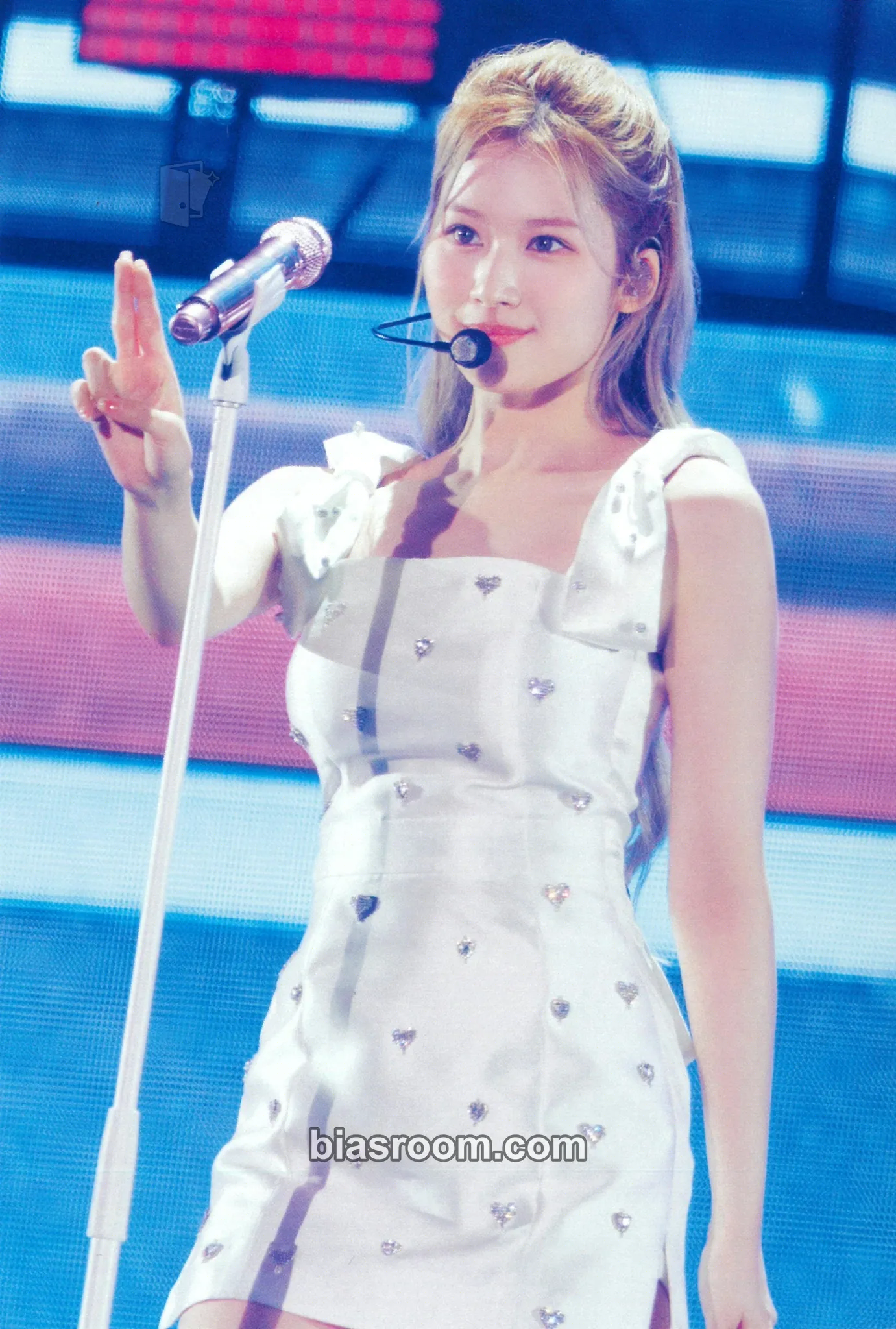 Sana 4th World Tour ‘III’ in Japan DVD Photocard - TWICE - TWICE K-pop photocard