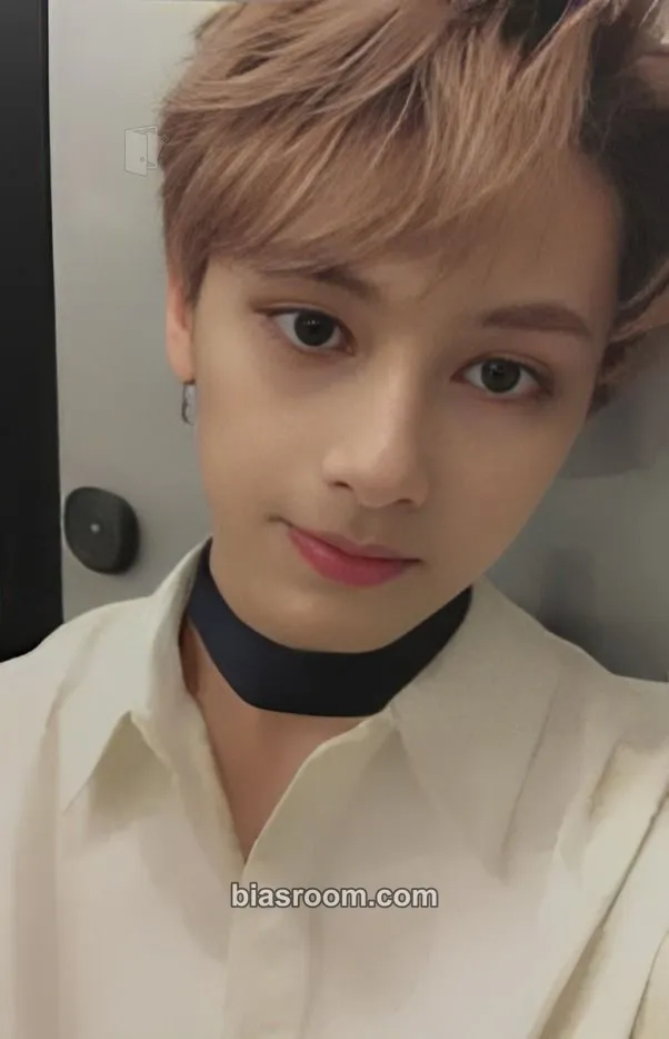 Jun DIRECTOR'S CUT Photocard - SEVENTEEN - SEVENTEEN K-pop photocard