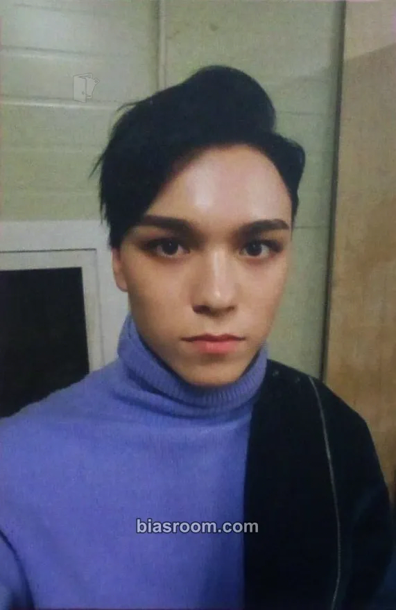 Vernon Going Seventeen Photocard - SEVENTEEN - SEVENTEEN K-pop photocard