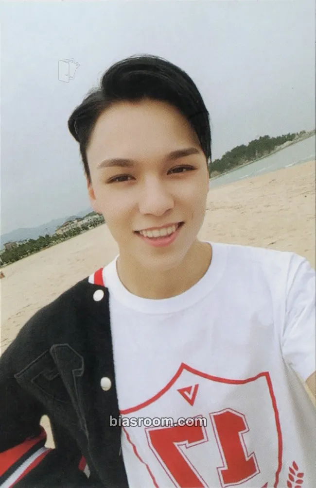Vernon Going Seventeen Photocard - SEVENTEEN - SEVENTEEN K-pop photocard