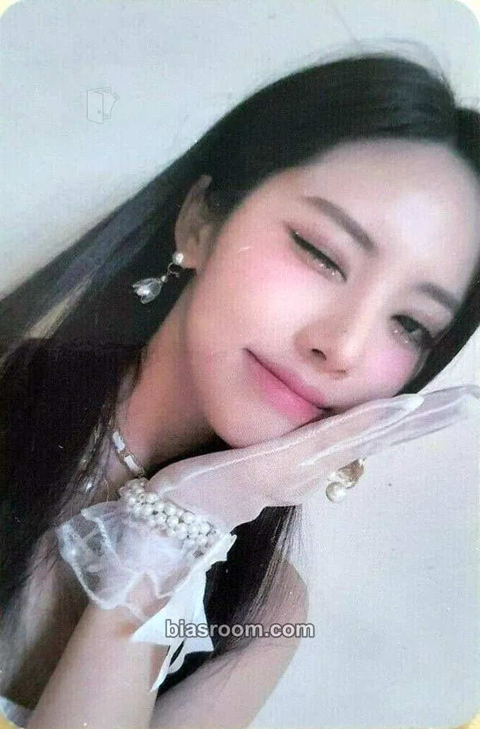 Jiwon Midnight Guest Photocard - fromis_9 - fromis_9 K-pop photocard