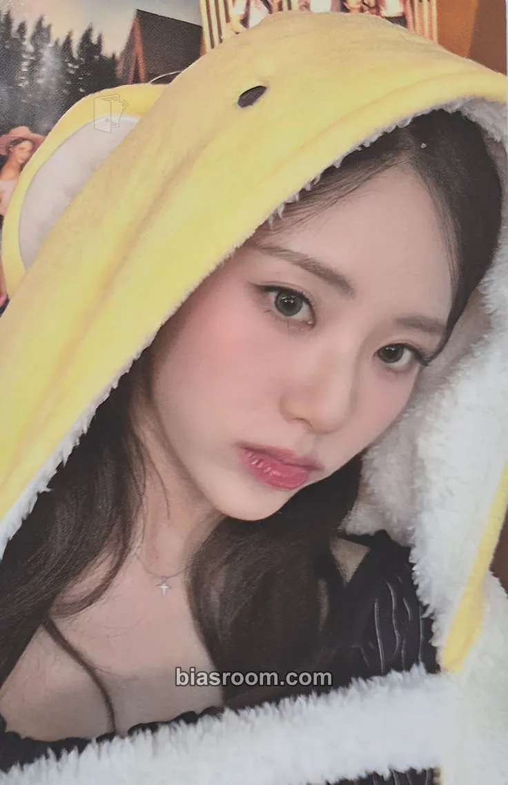 Jiwon From Our 20s Photocard - fromis_9 - fromis_9 K-pop photocard