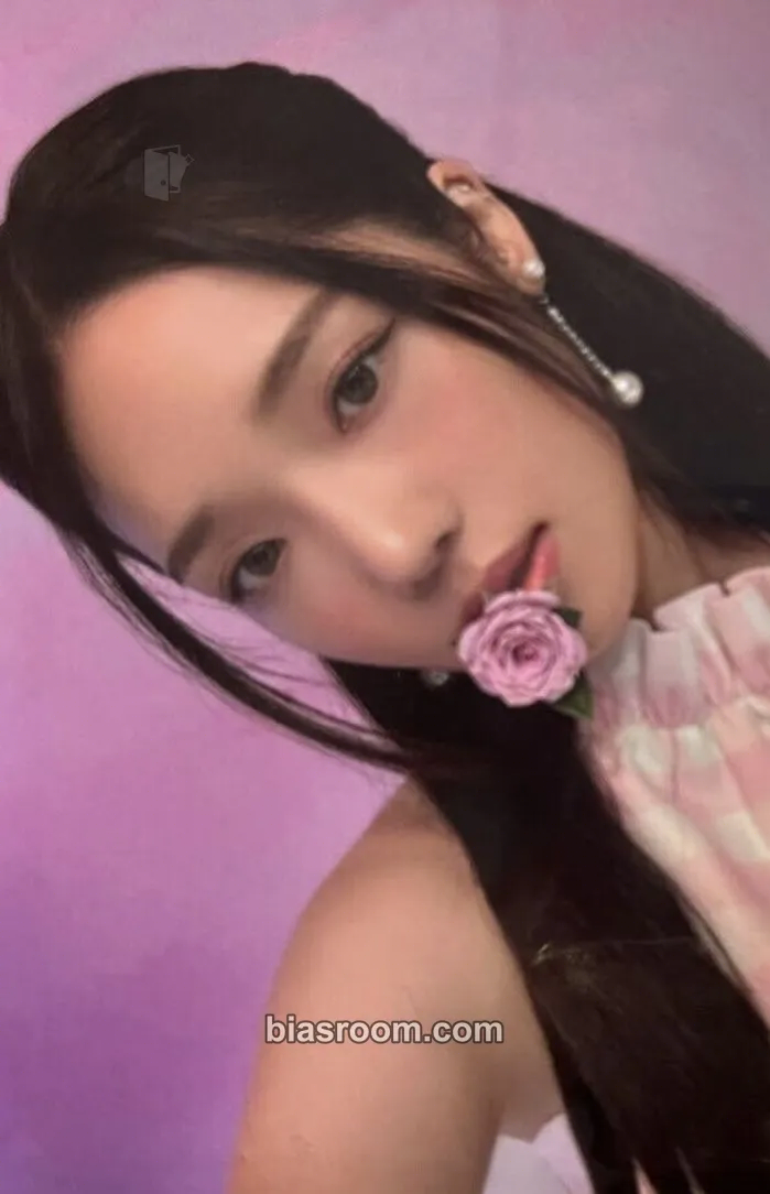 Jisun Unlock My World Photocard - fromis_9 - fromis_9 K-pop photocard