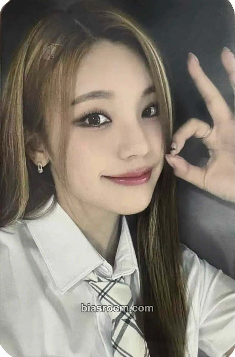 Yeji KILL MY DOUBT Photocard - ITZY - ITZY K-pop photocard