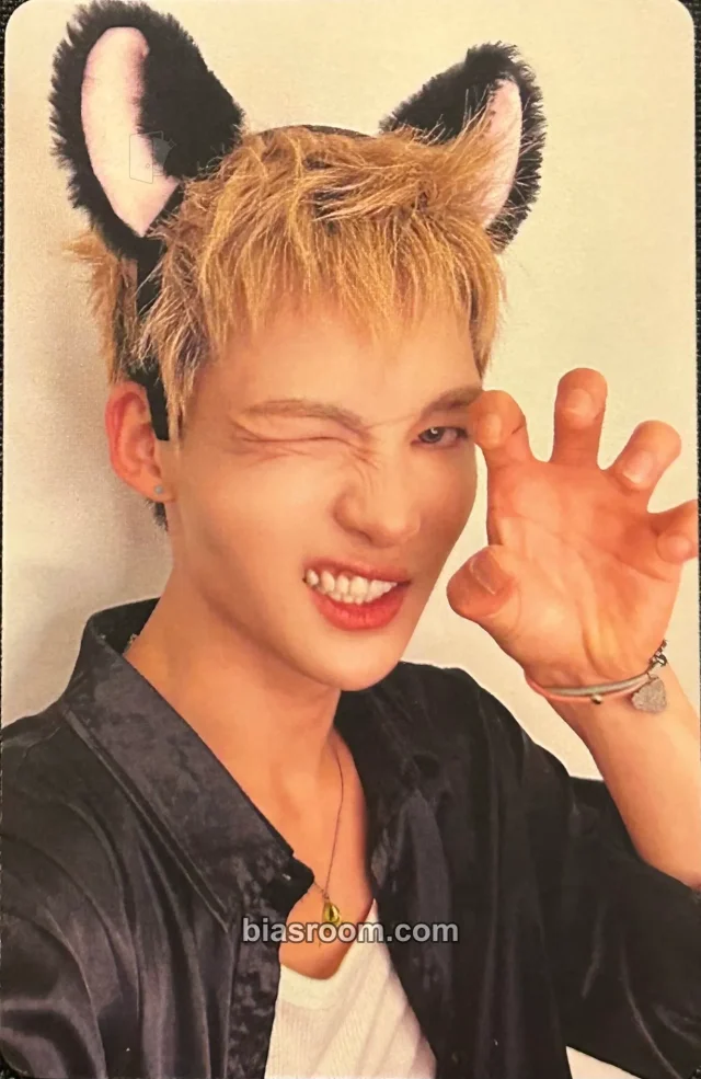 1Verse - Hyuk - The 1st Verse Album purchase benefit europe (EU) exclusive