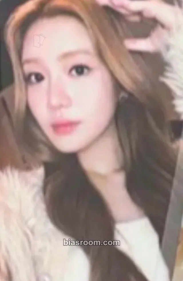 Geenius - Zoe - PhotoBook Set Other withmuu round 2 fansign