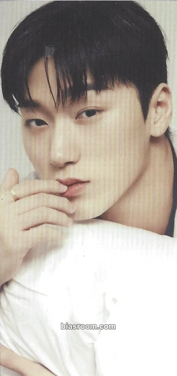 San GOLDEN HOUR : Part.1 Photocard - ATEEZ - ATEEZ K-pop photocard