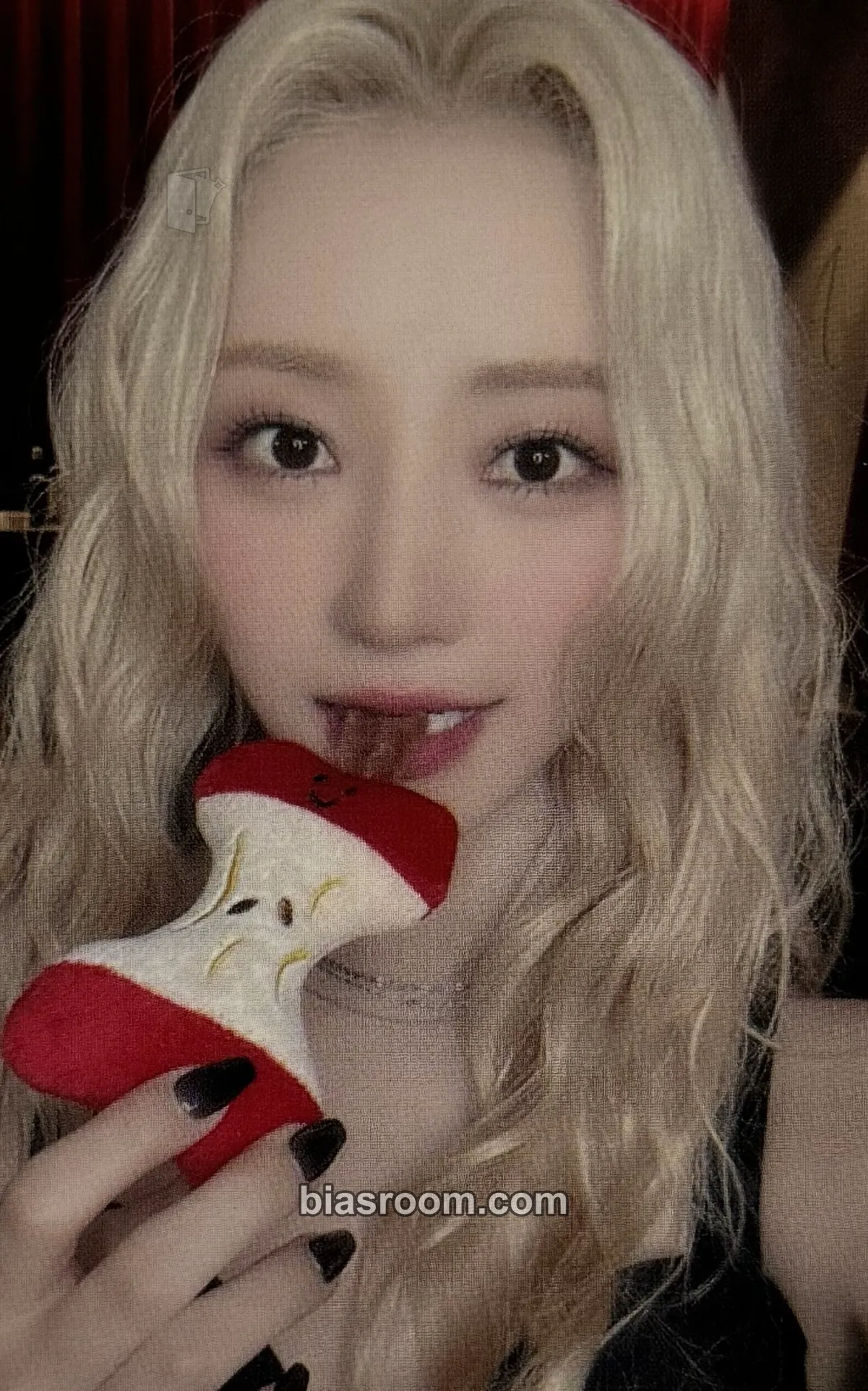 SuA Playlist #You are you Photocard - Dreamcatcher - Dreamcatcher K-pop photocard