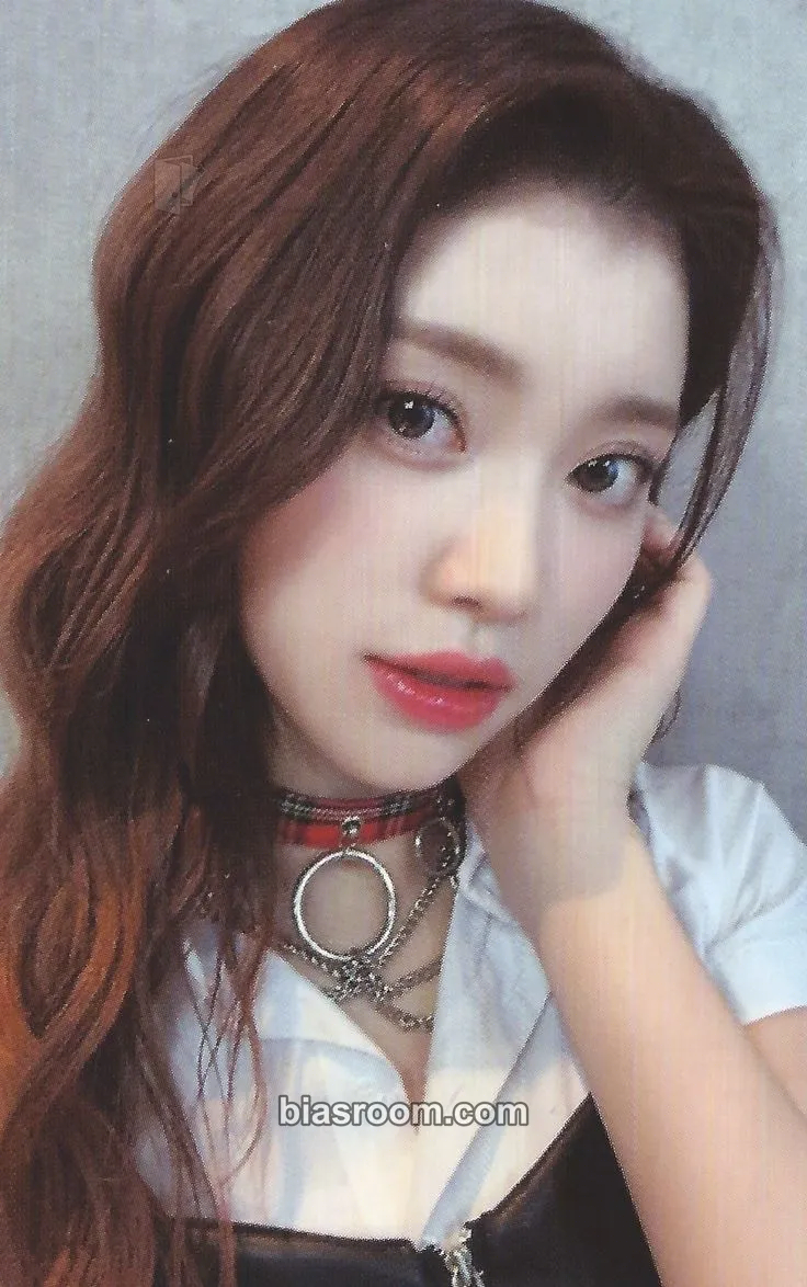 Xiaoting TROUBLESHOOTER Photocard - Kep1er - Kep1er K-pop photocard
