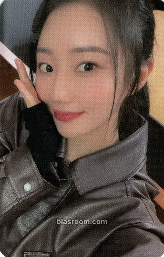 SuA Playlist #You are you Photocard - Dreamcatcher - Dreamcatcher K-pop photocard