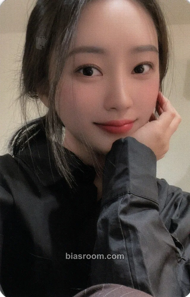 SuA Playlist #You are you Photocard - Dreamcatcher - Dreamcatcher K-pop photocard