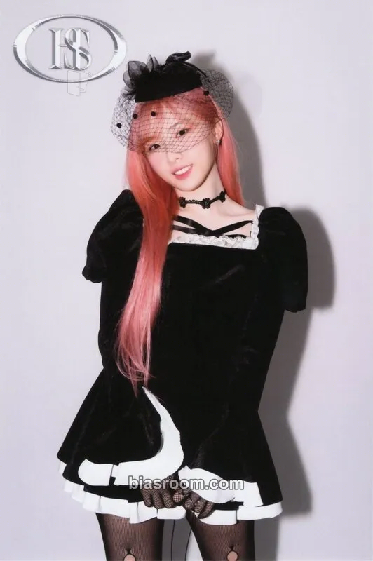 HaSeul ARTMS 1st World Tour: Moonshot Photocard - ARTMS - ARTMS K-pop photocard