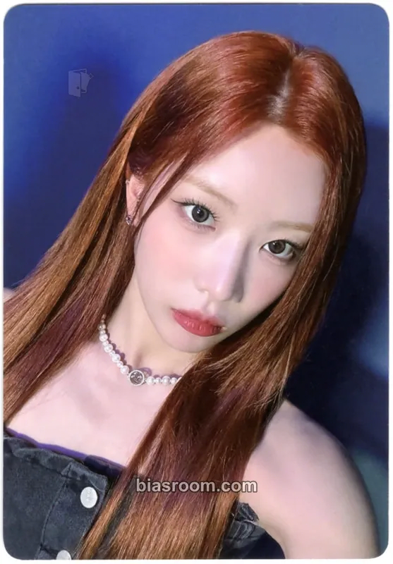 Kim Lip ARTMS 1st World Tour: Moonshot Photocard - ARTMS - ARTMS K-pop photocard