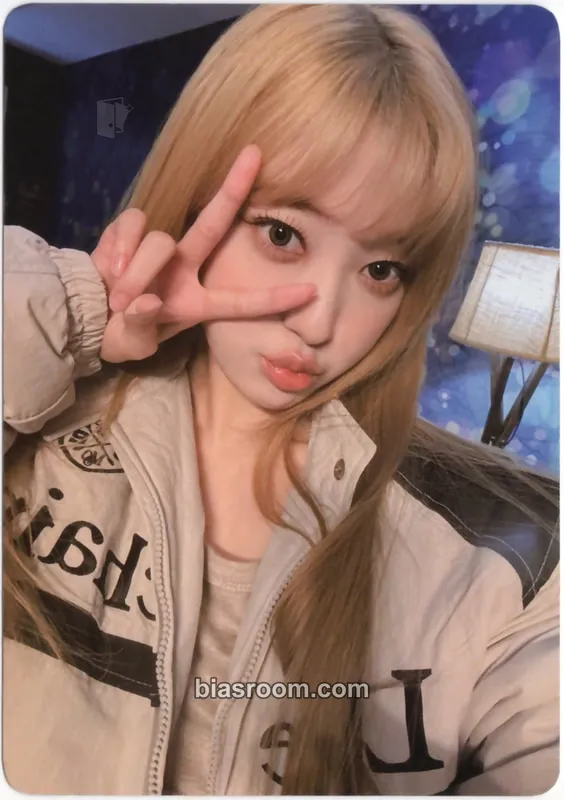 Choerry ARTMS 1st World Tour: Moonshot Photocard - ARTMS - ARTMS K-pop photocard