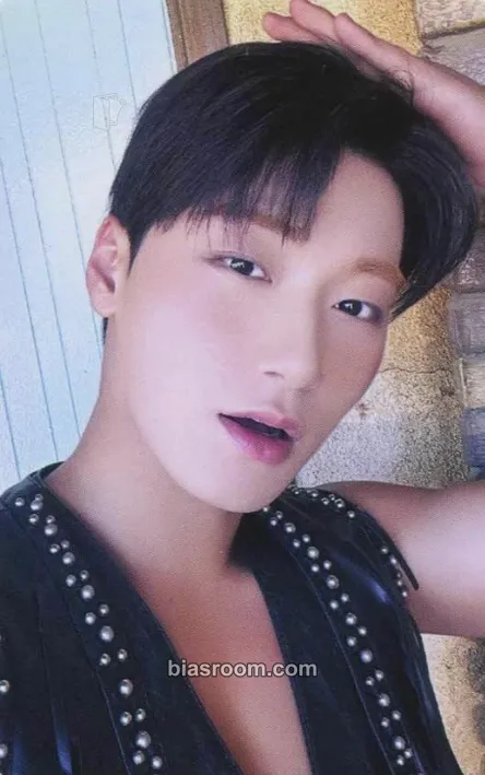 San GOLDEN HOUR : Part.1 Photocard - ATEEZ - ATEEZ K-pop photocard