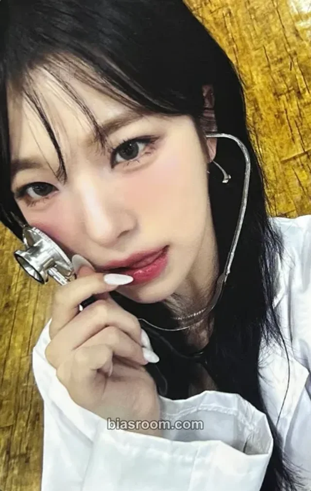 fromis_9 - Jiheon - From Our 20s Album makestar video call (fancall) round 3