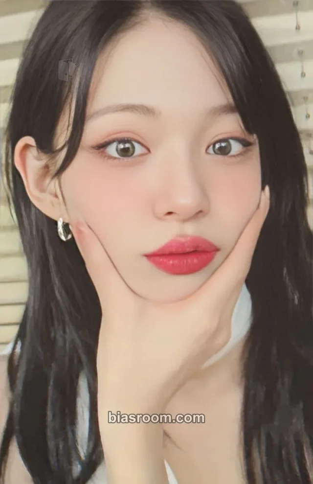 fromis_9 - Chaeyoung - Unlock My World Album withmuu pob (pre-order benefit)