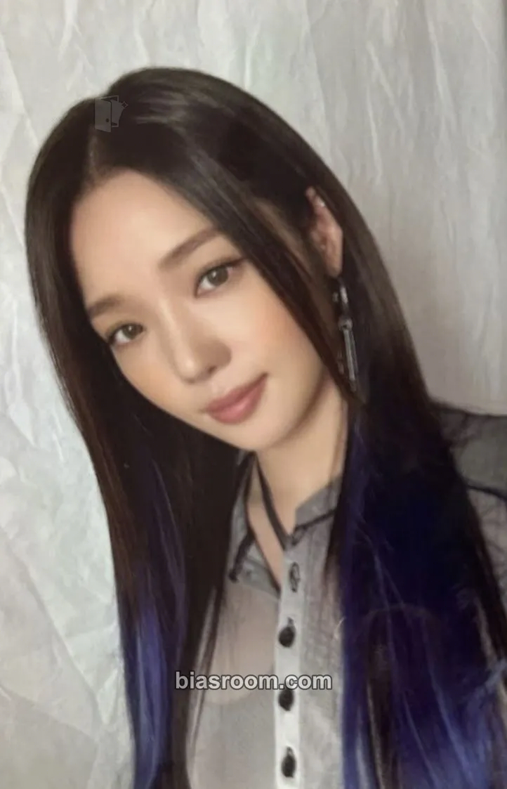 Jisun Unlock My World Photocard - fromis_9 - fromis_9 K-pop photocard
