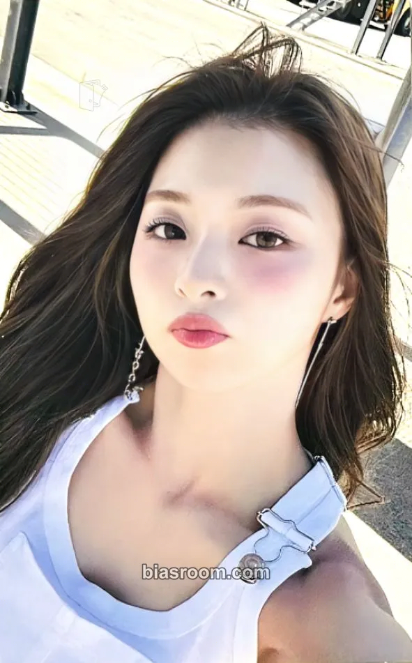 Nagyung Supersonic Photocard - fromis_9 - fromis_9 K-pop photocard