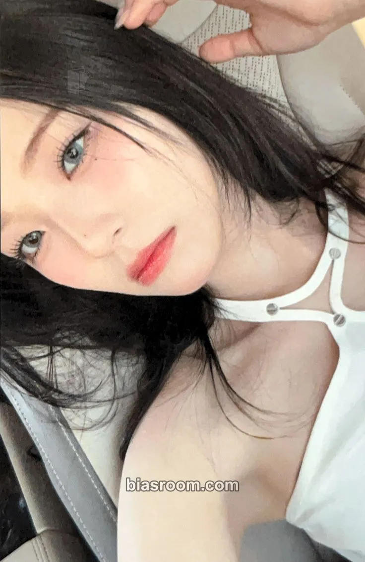 Jiheon Supersonic Photocard - fromis_9 - fromis_9 K-pop photocard
