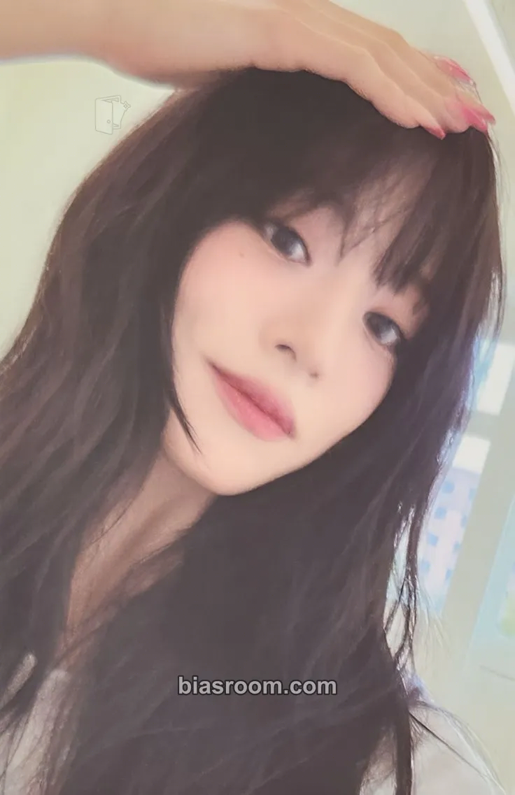 Chaeyoung From Our 20s Photocard - fromis_9 - fromis_9 K-pop photocard