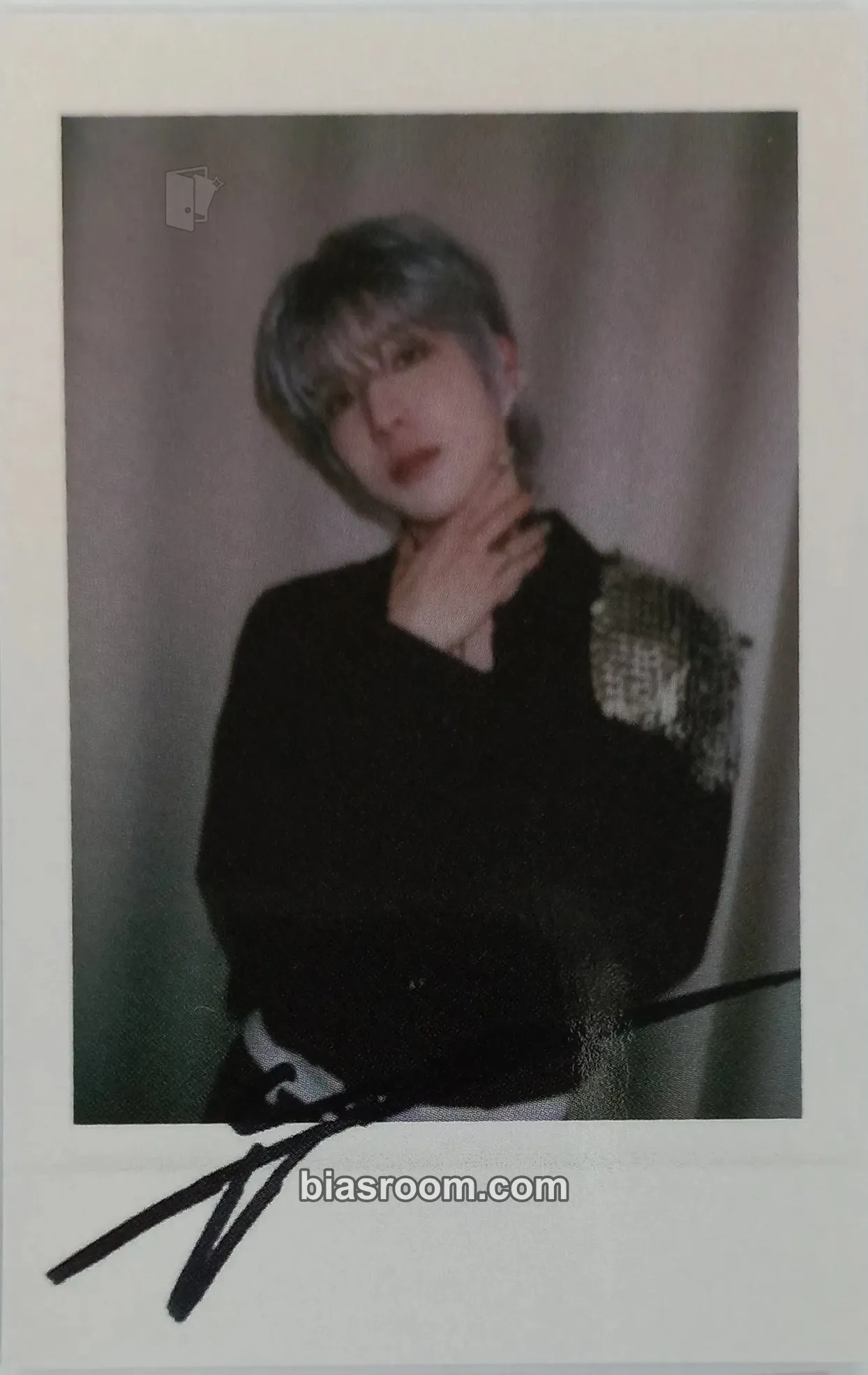 Yunho GOLDEN HOUR : Part.2 Photocard - ATEEZ - ATEEZ K-pop photocard