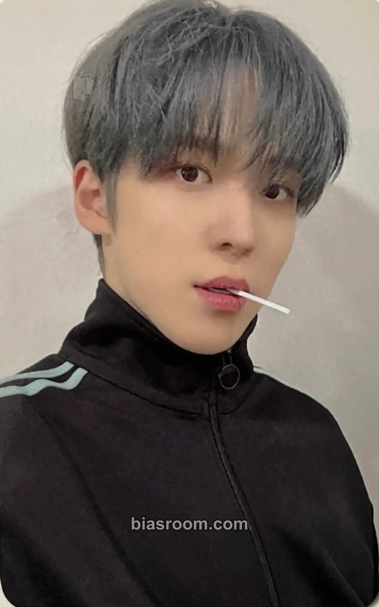 Yunho GOLDEN HOUR : Part.2 Photocard - ATEEZ - ATEEZ K-pop photocard