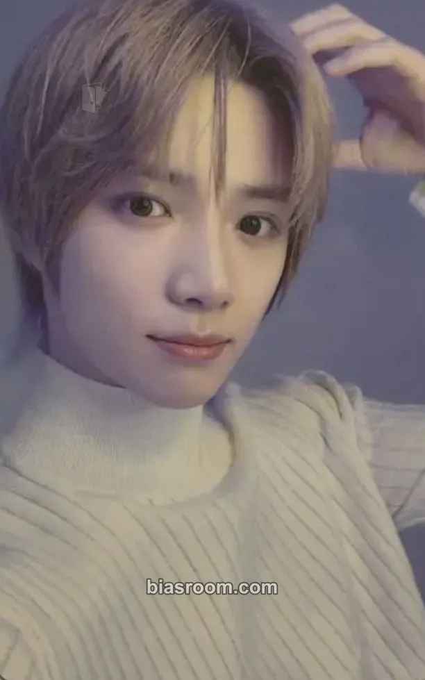 Beomgyu The Star Chapter: Sanctuary Photocard - TOMORROW X TOGETHER - TOMORROW X TOGETHER K-pop photocard