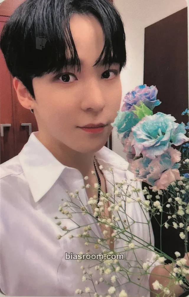 ATEEZ - Yunho - THE WORLD EP.1 : MOVEMENT Album makestar lucky draw double-sided pvc card