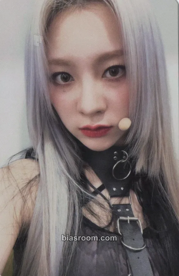Yiyeon Re-Original Photocard - BVNDIT - BVNDIT K-pop photocard
