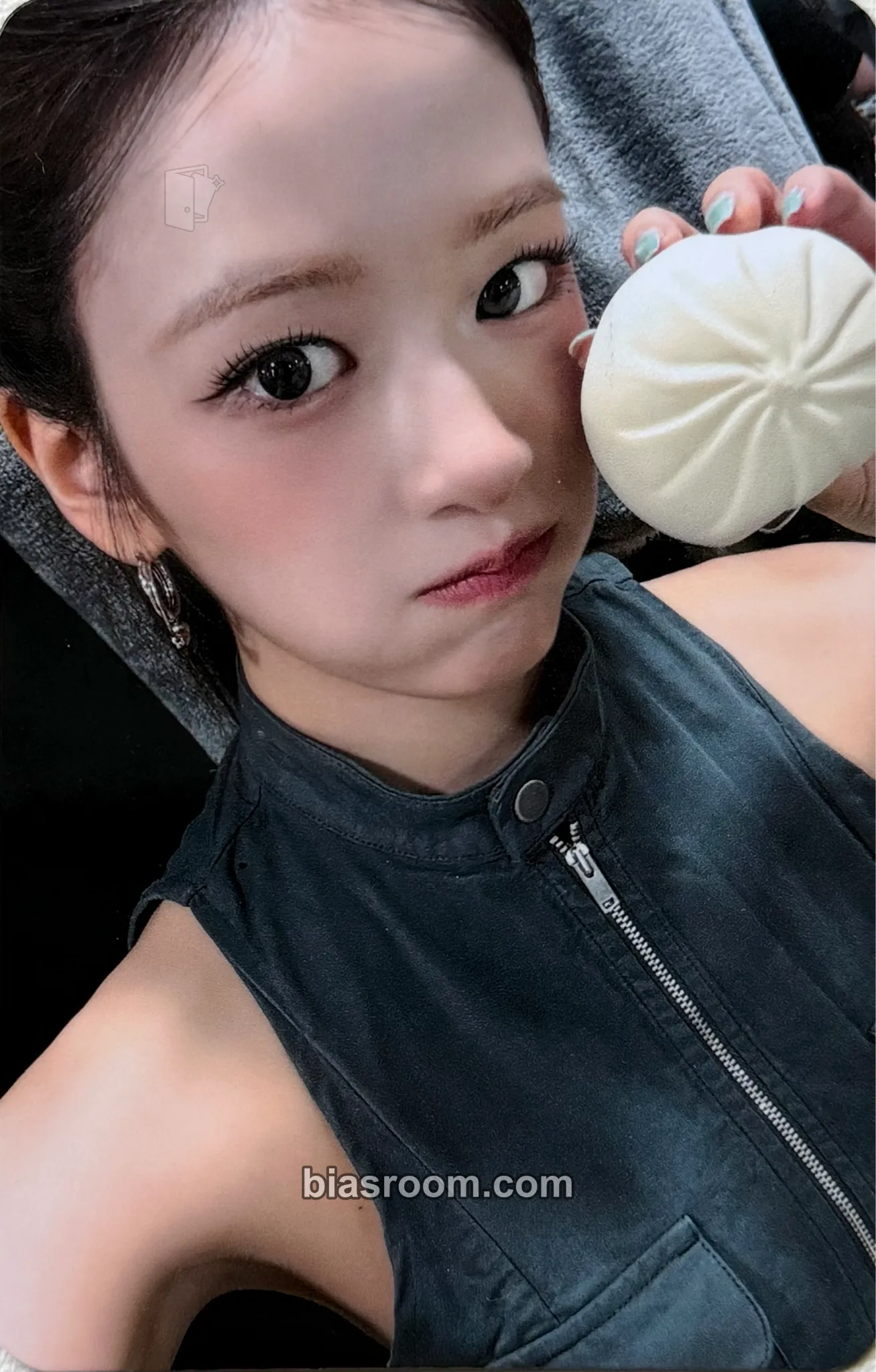 Yujin IVE SECRET Photocard - IVE - IVE K-pop photocard