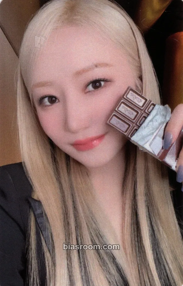 SuA The 1st FanCon Photocard - Dreamcatcher - Dreamcatcher K-pop photocard