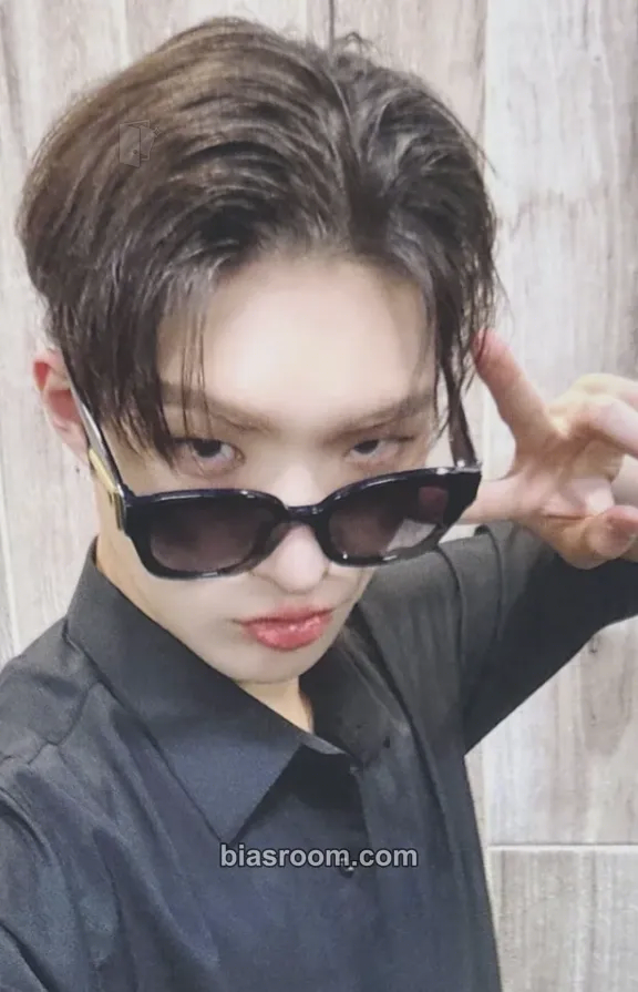 Mingi Golden Hour : Part 1 Work to Live Ver. Photocard - ATEEZ - ATEEZ K-pop photocard